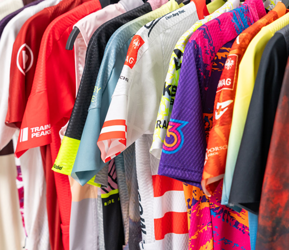 CUORE Custom: Team Shop - References 